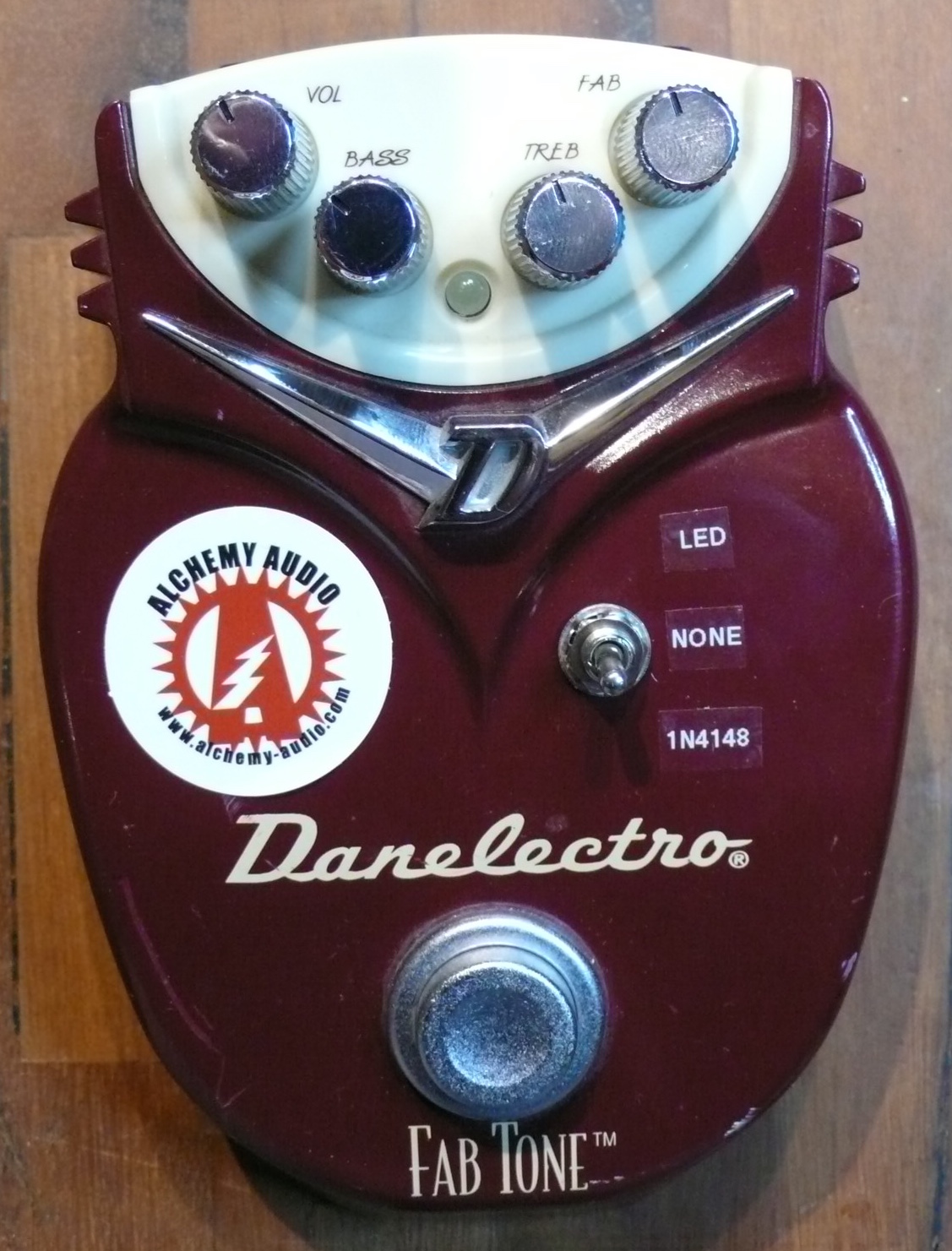Modify your Danelectro Fab Tone Distortion with upgrades! Mod service Only!
