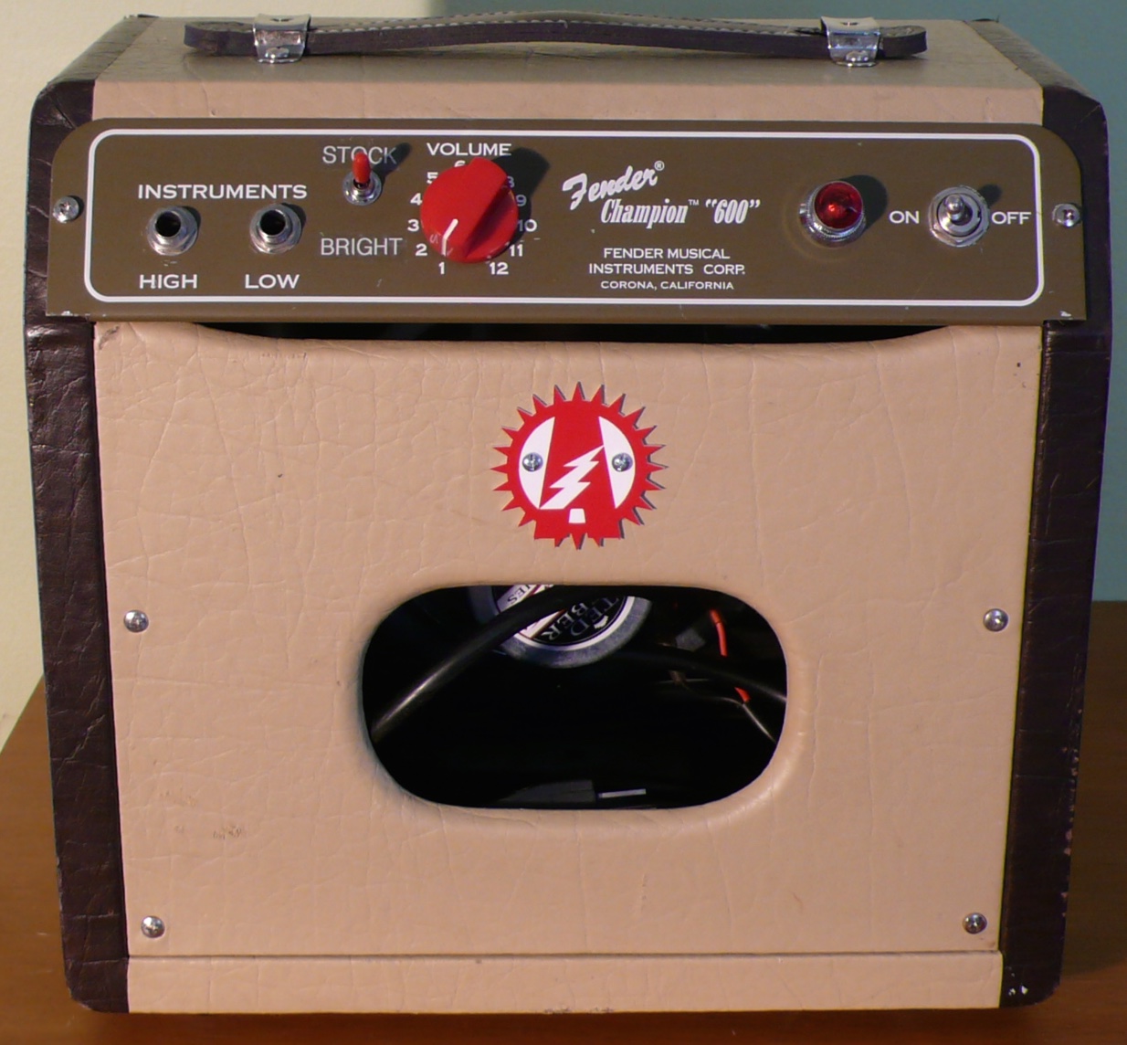Modify your Fender Champion 600 amplifier with upgrades! Mod service Only!
